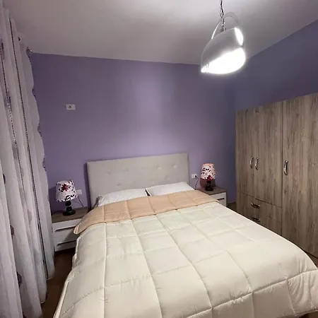 Center Goldi Apartment